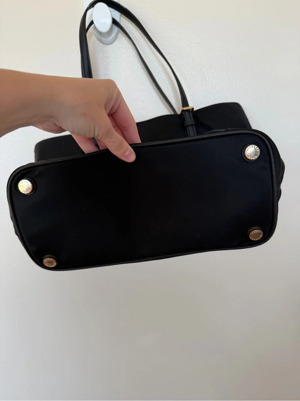 MICHAEL MICHAEL KORS Large Jet Set  Black Leather Snap Pocket Nylon Tote Bag